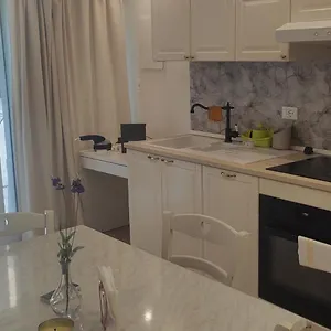 Appartamento Romantic House Posto Auto Aria Condizionata, Bologna